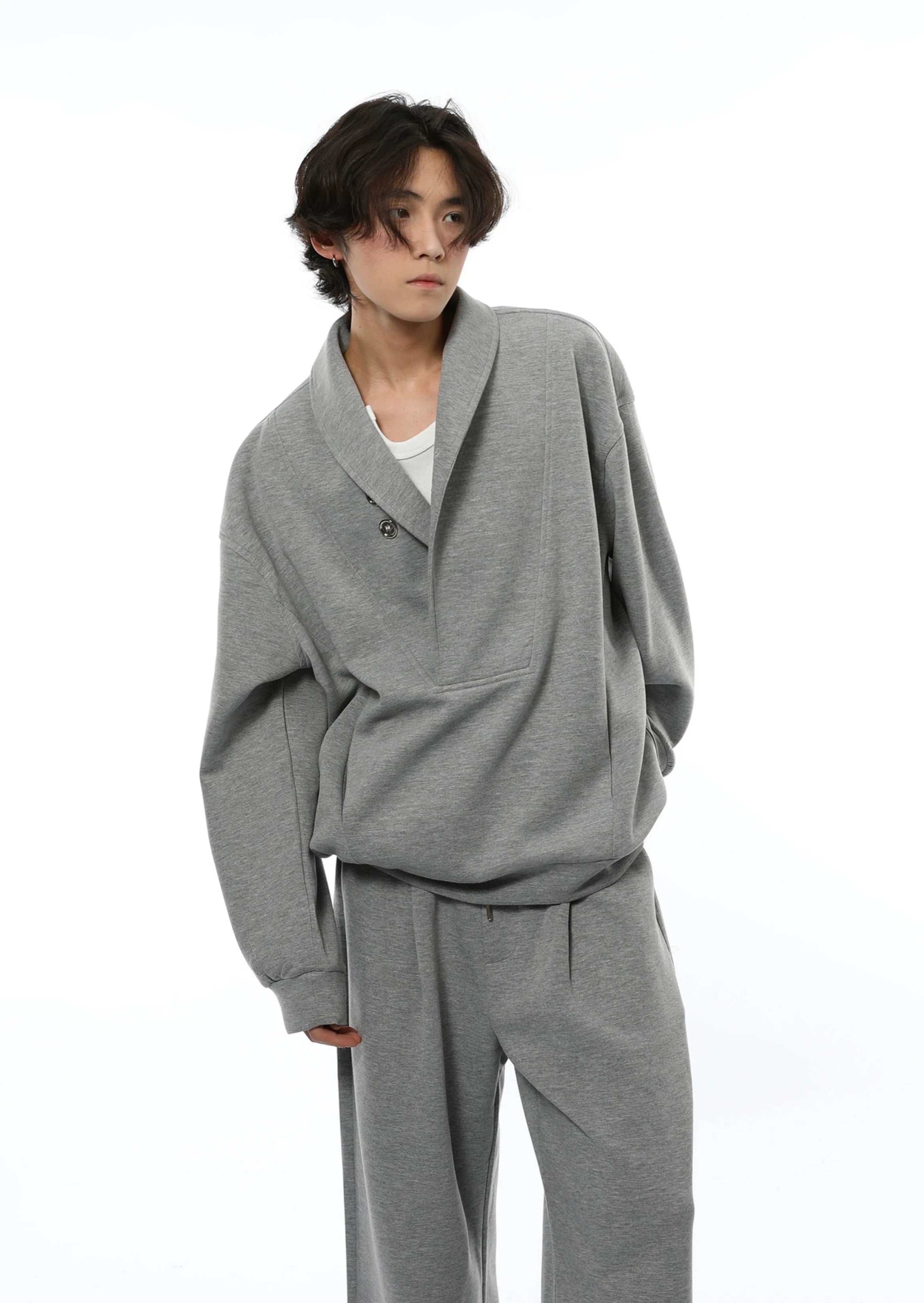 Oversized v neck sweatshirt online