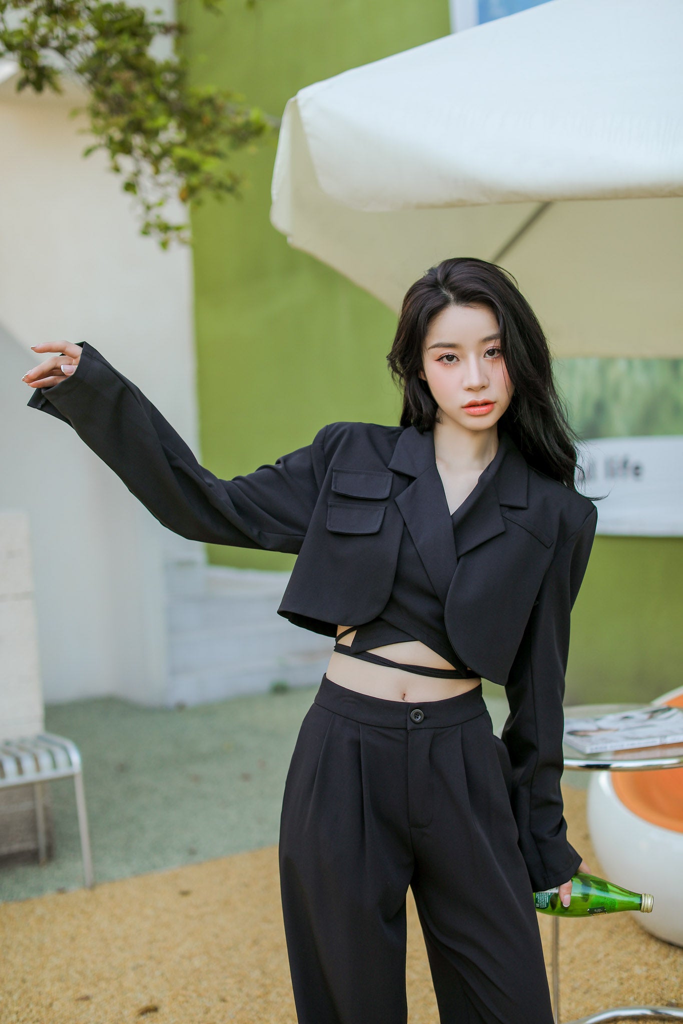 Slim Cropped Blazer with Rounded Hem Two-Piece Suit Set - nightcity clothing