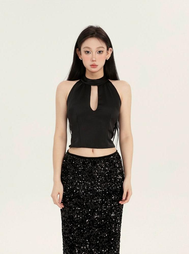 Wrap Neck Keyhole Crop Top