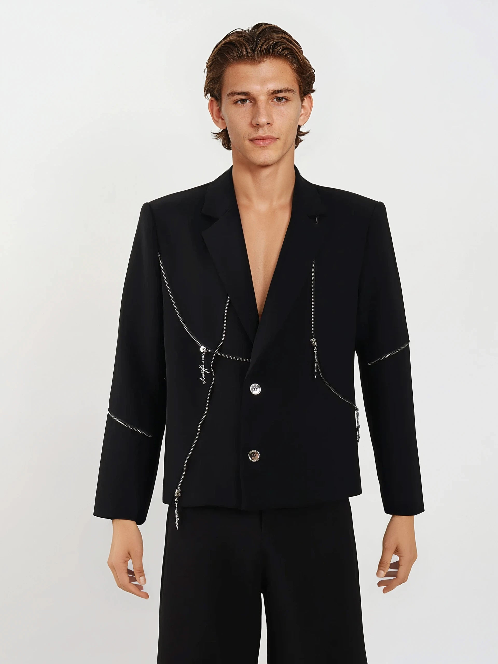 Structured Single-Breasted Blazer with Asymmetric Zip Details