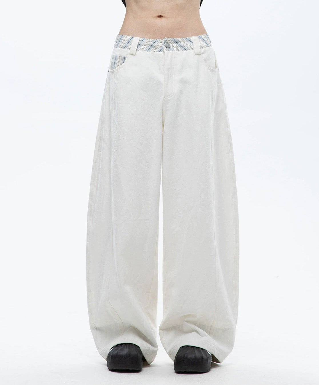 Wide Leg Pants with Contrast Stripe Waistband and Back Pocket Detail
