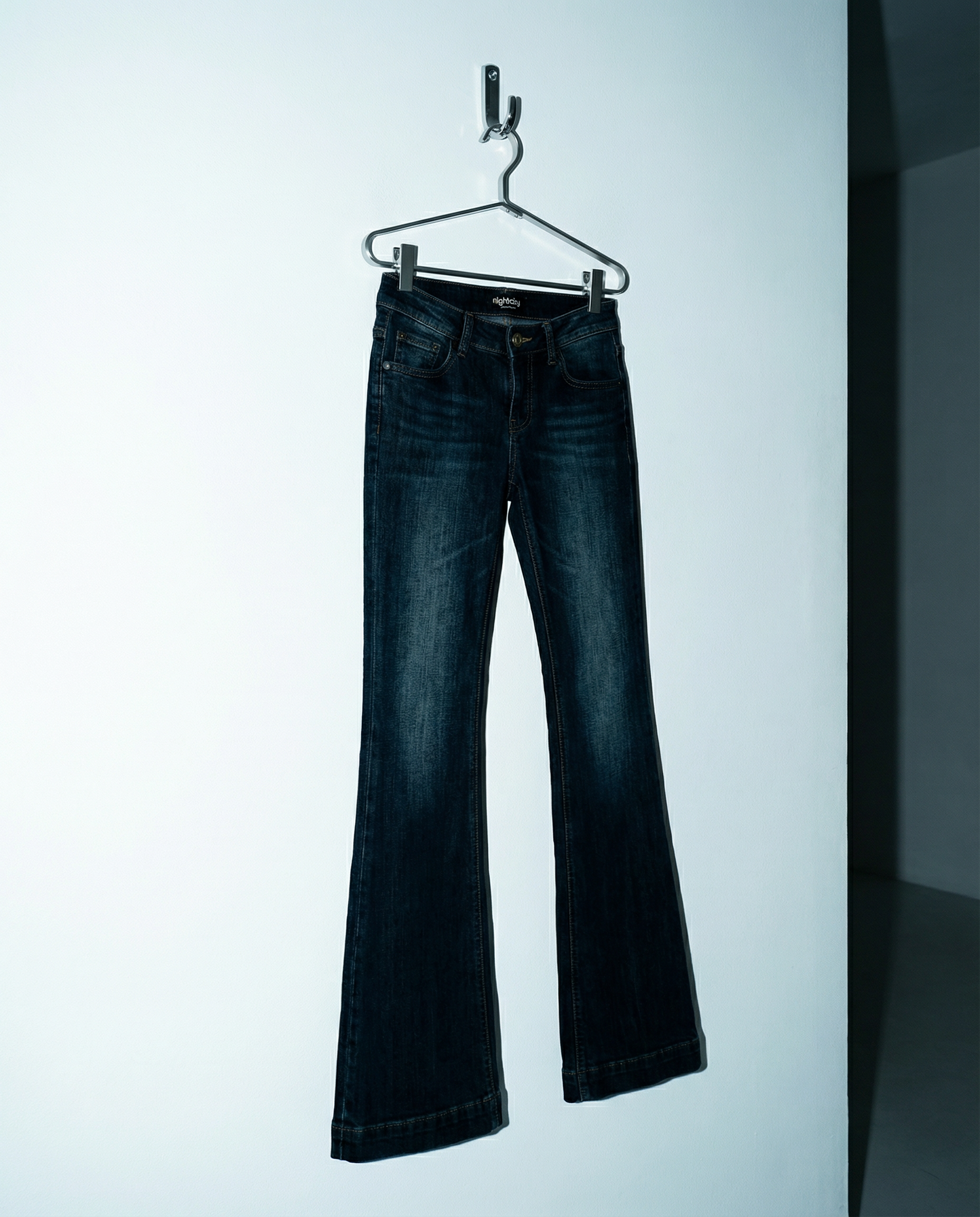 Dark Wash Low-Waist Faded Flare Jeans - nightcity clothing