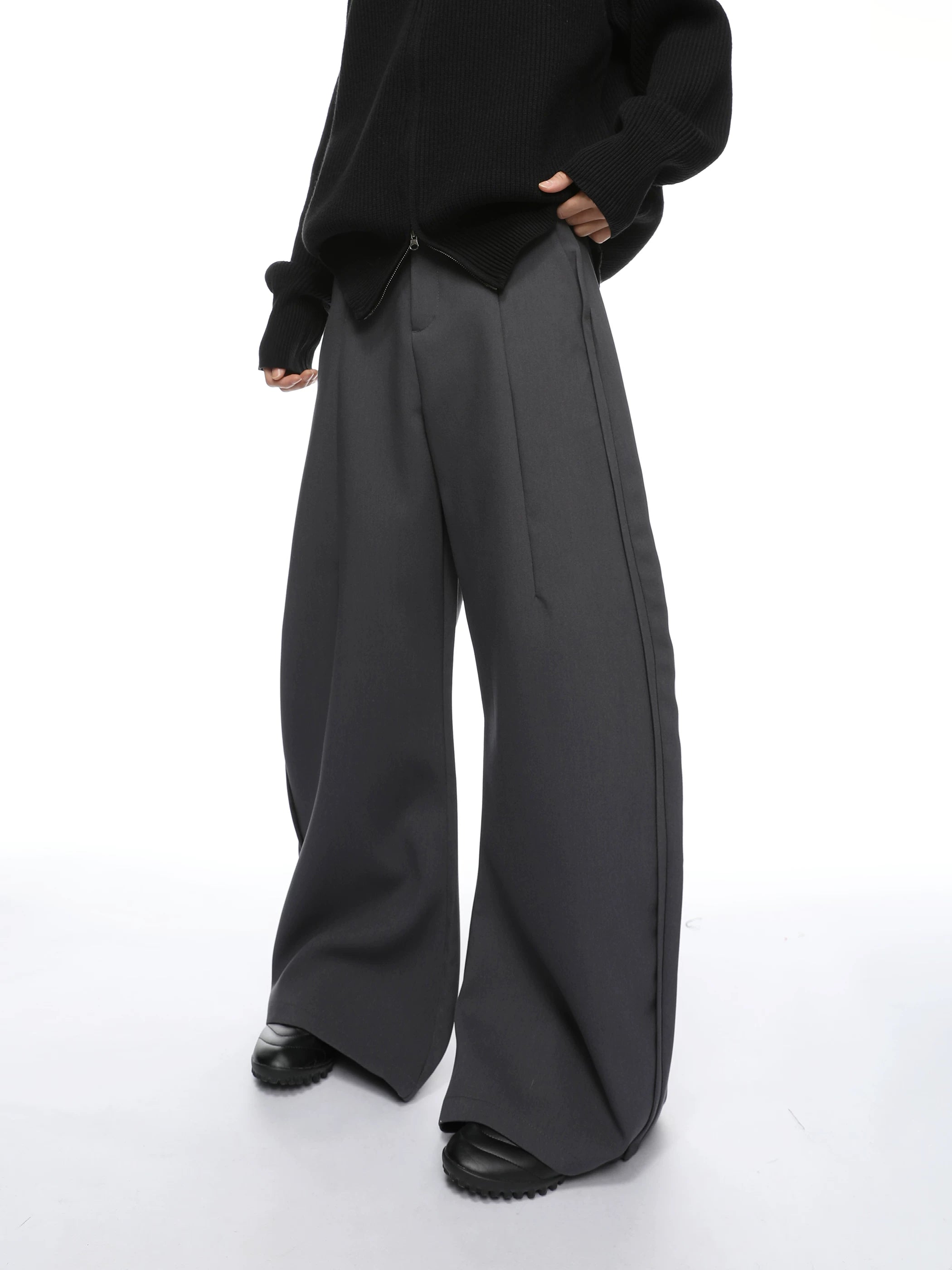 Wide Semi-Flare Barrel Leg Pleated Trousers