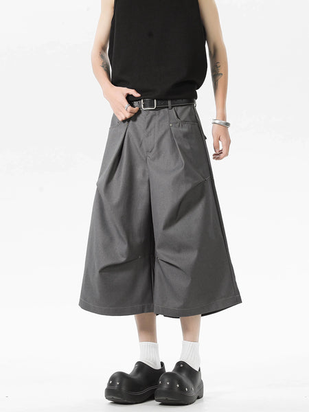 Wide Leg Pleated Button-Detail Long Bermuda
