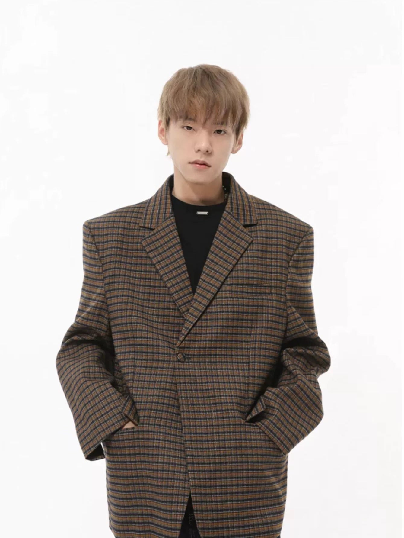 Oversized Checkered Single Breasted Blazer with Structured Shoulders