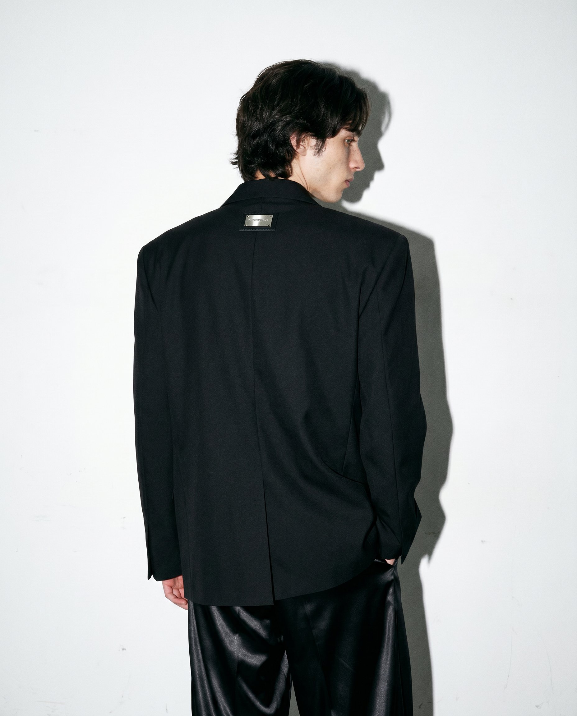 Asymmetric Structured Blazer with Lock Clasp Detail-9