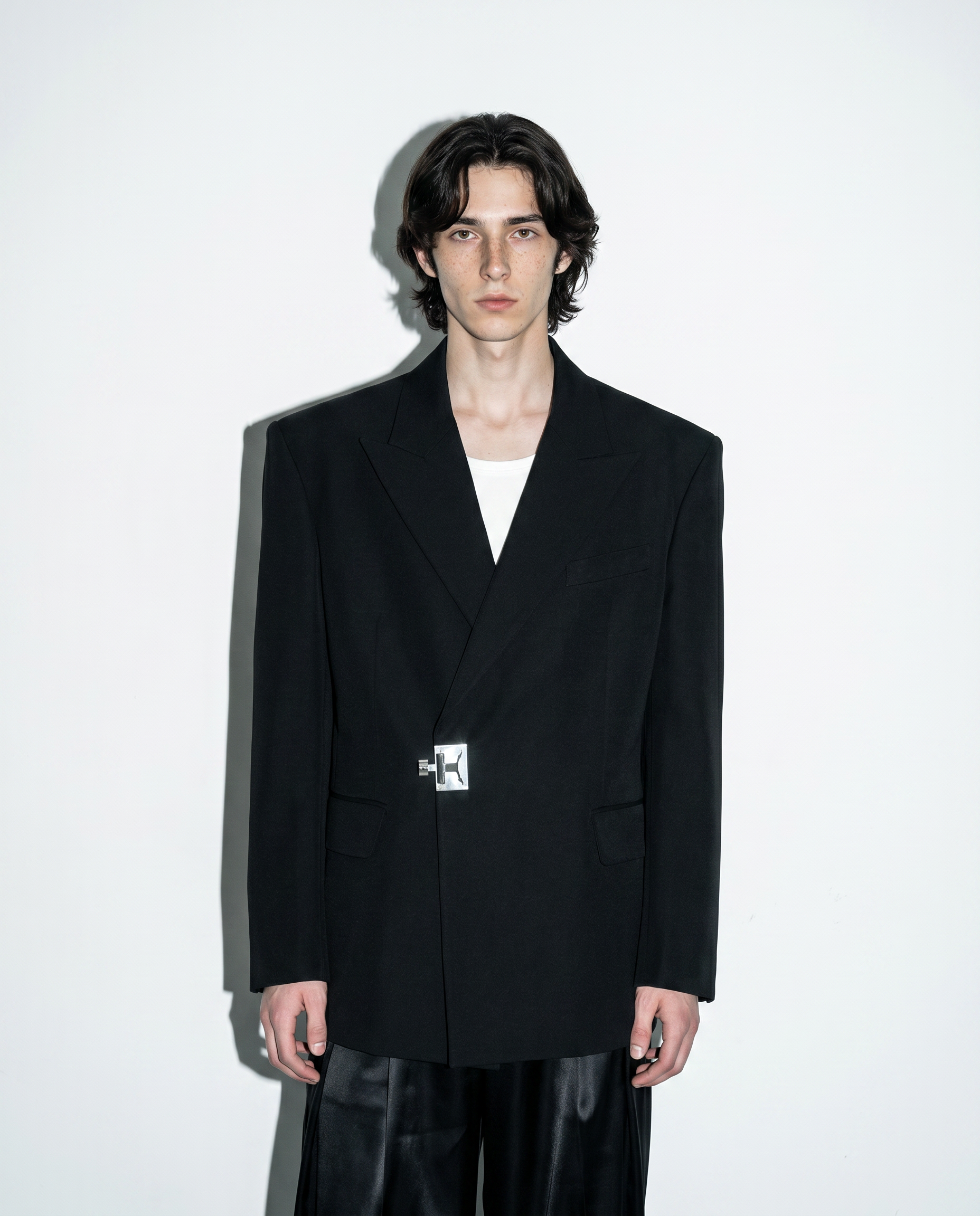 Asymmetric Structured Blazer with Lock Clasp Detail-7