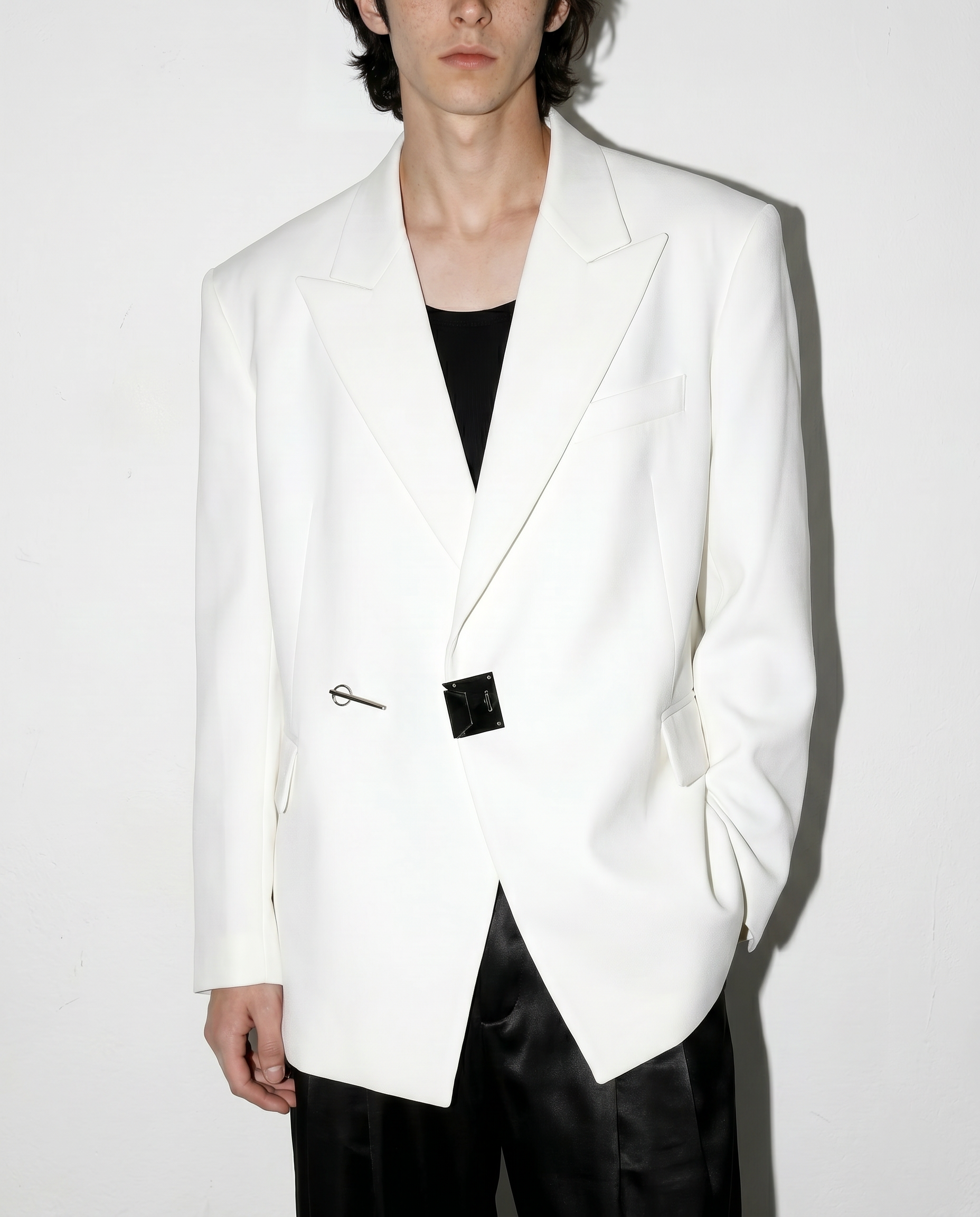 Asymmetric Structured Blazer with Lock Clasp Detail-4