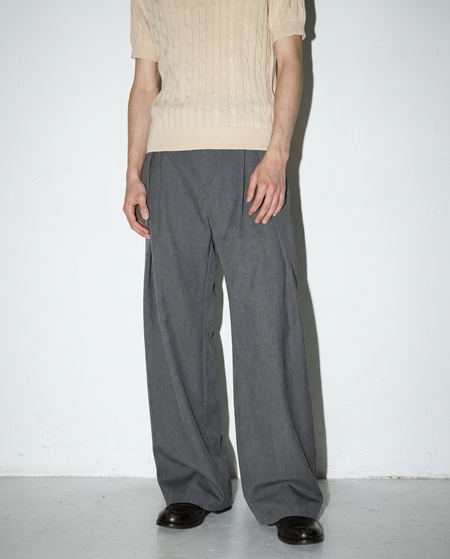 Barrel Leg Deep-Pleated Trousers