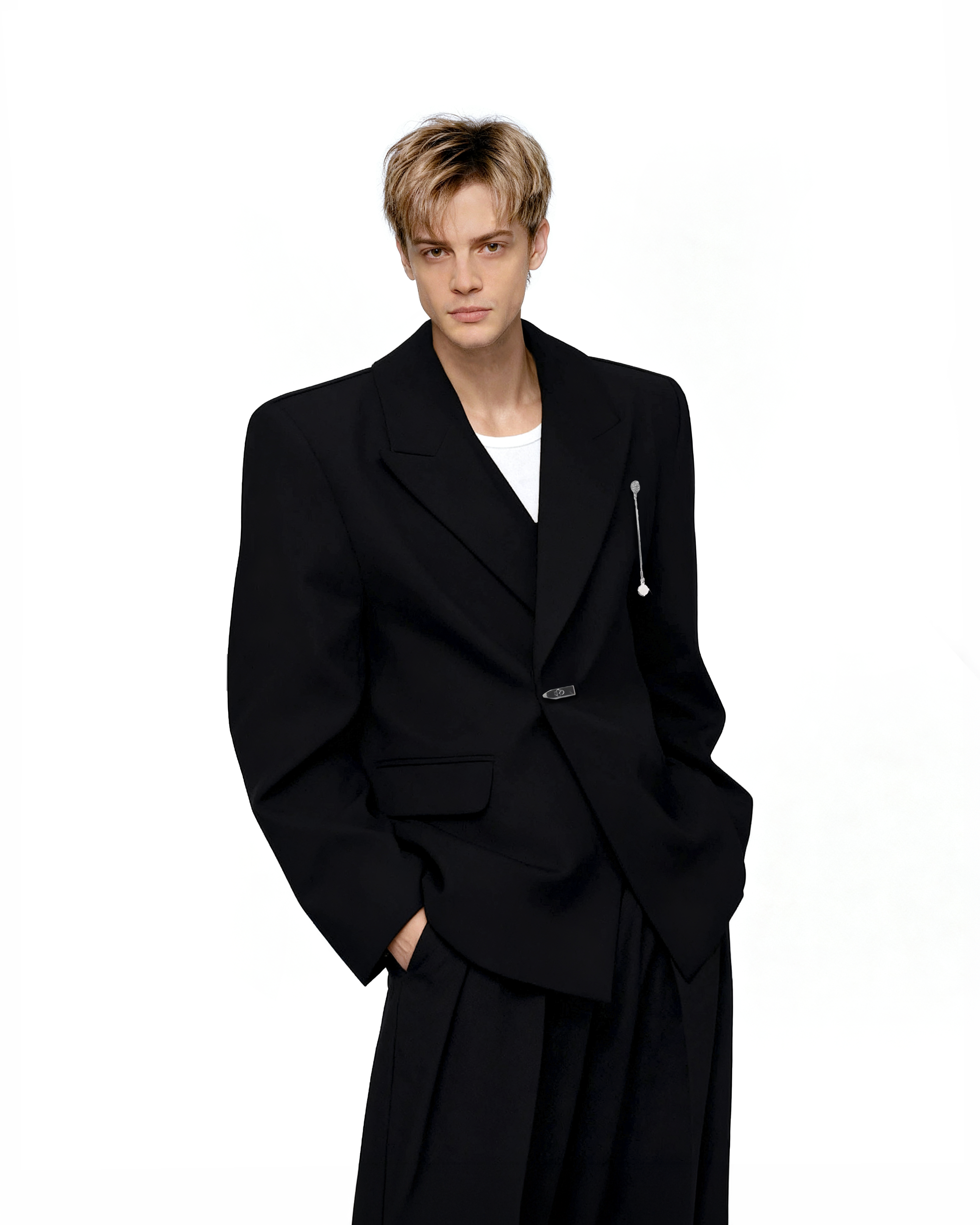 Oversized Peak Lapel Blazer with Metal Clasp Closure and Drop Pendant-4