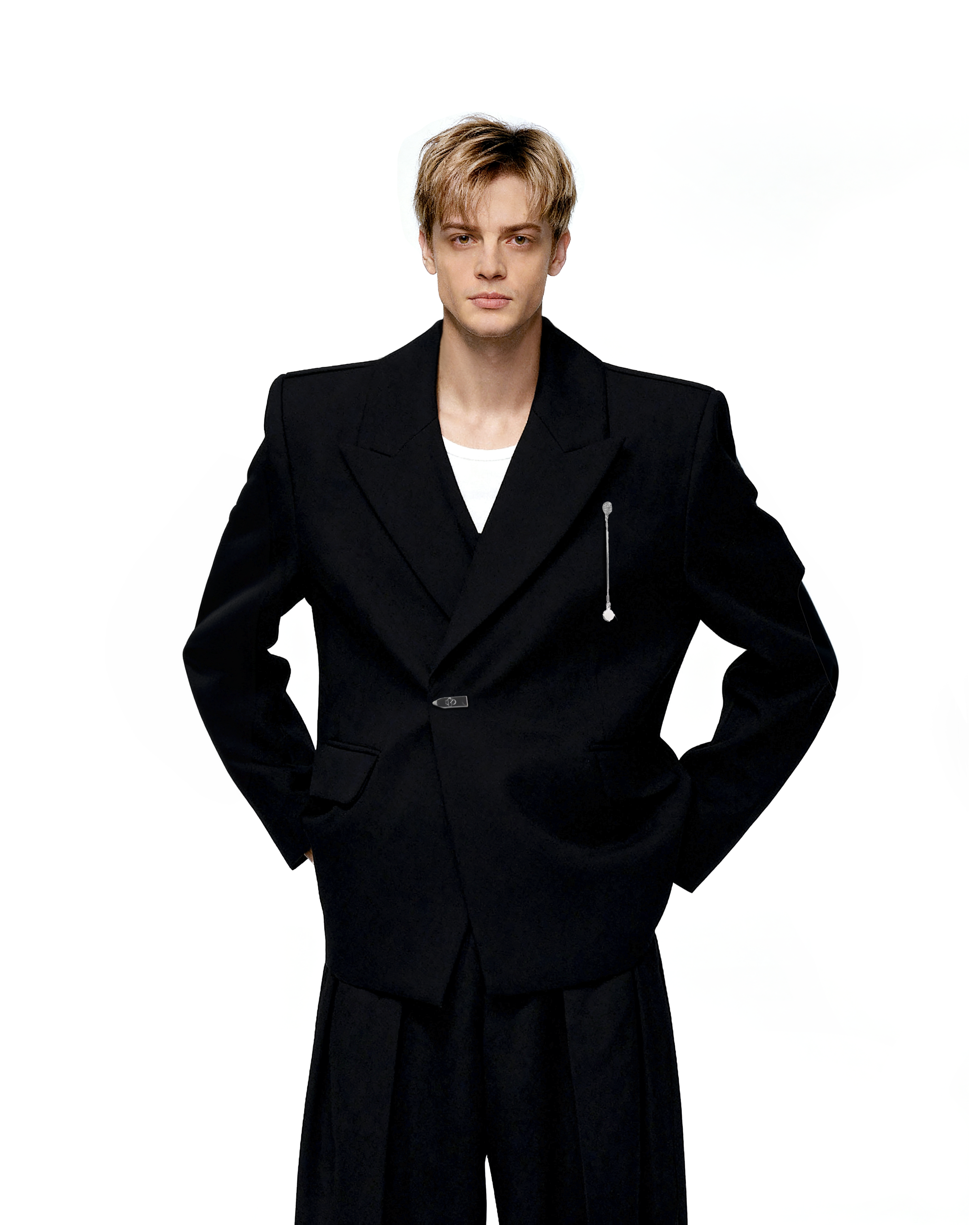 Oversized Peak Lapel Blazer with Metal Clasp Closure and Drop Pendant-3