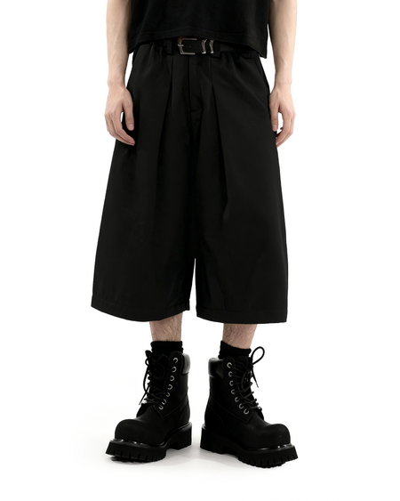 Wide Leg Pleated Bermuda Shorts with Belt Loops - nightcity clothing