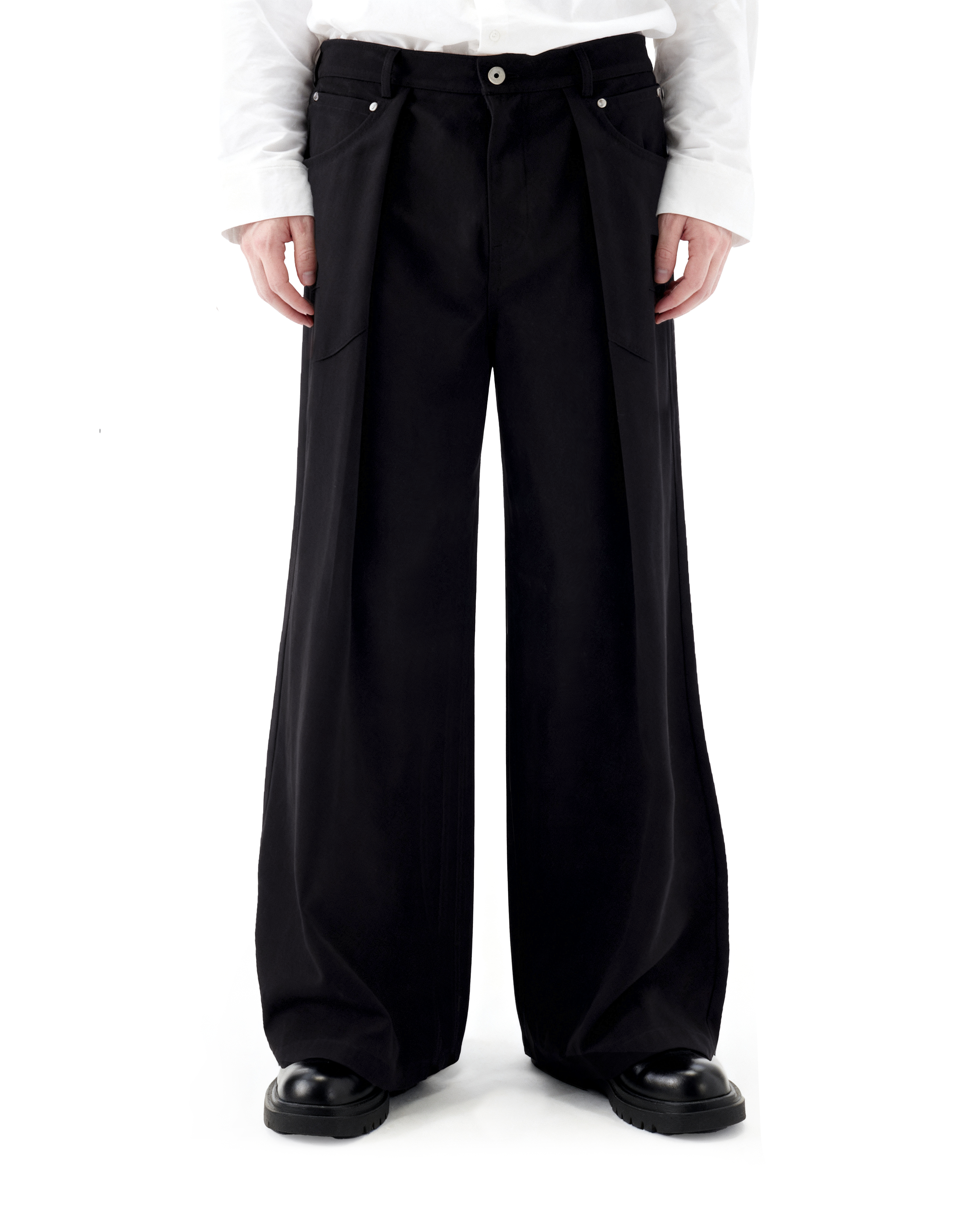 Wide Leg Pleated Trousers with Button Details - nightcity clothing