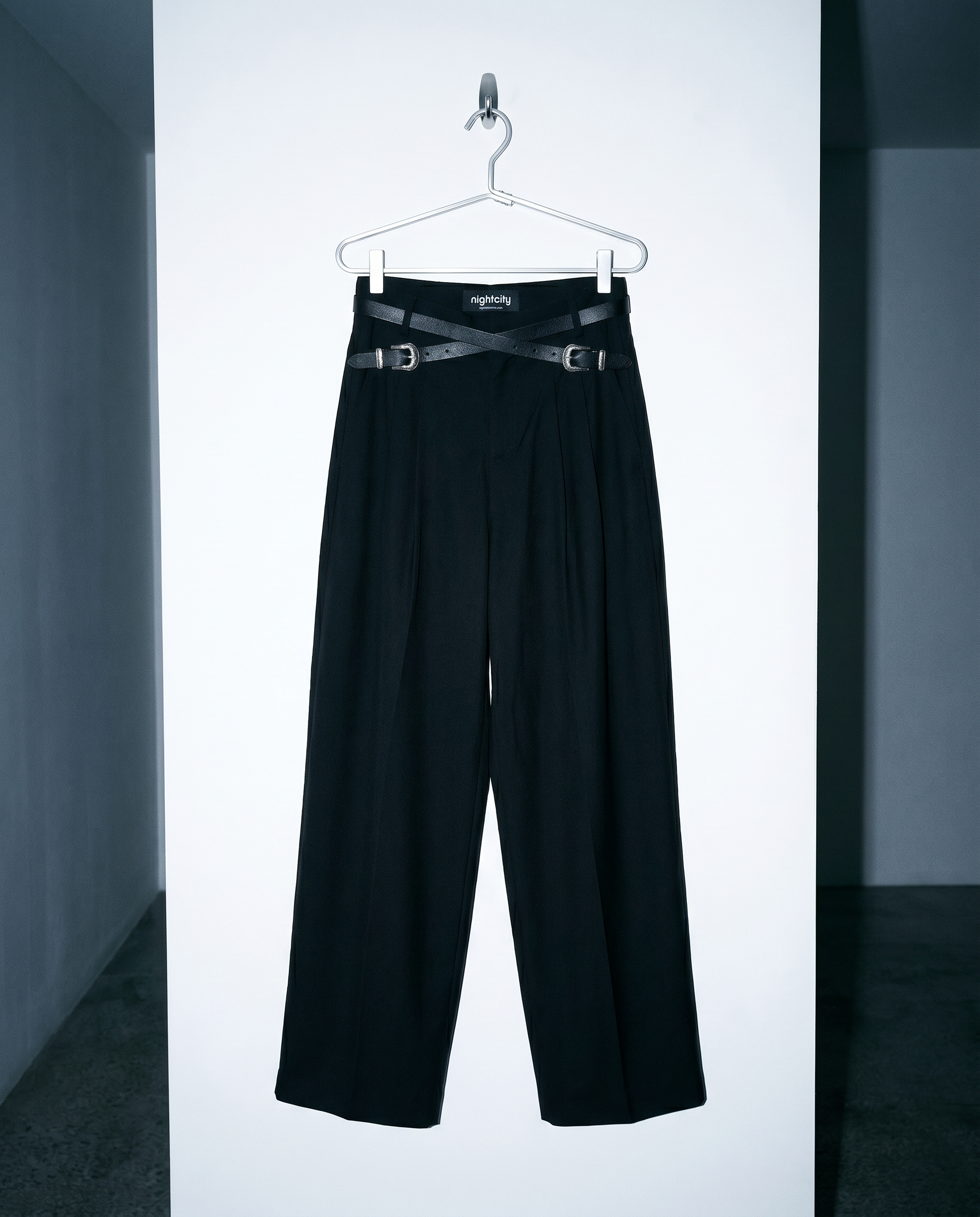 Crisscross Belt High Waist Pleated Pants-11