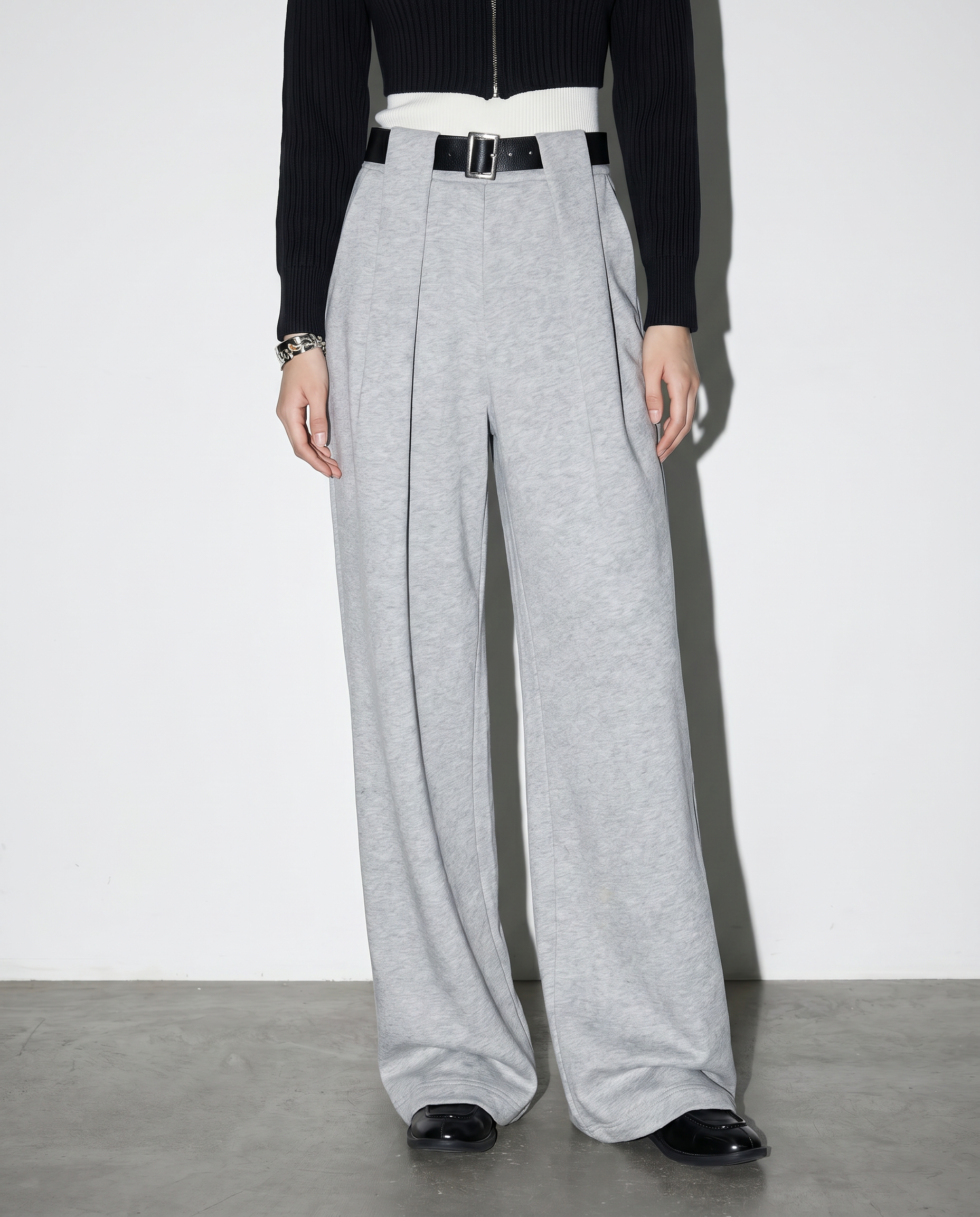 Crossover Waist Pleated Sweatpants-1