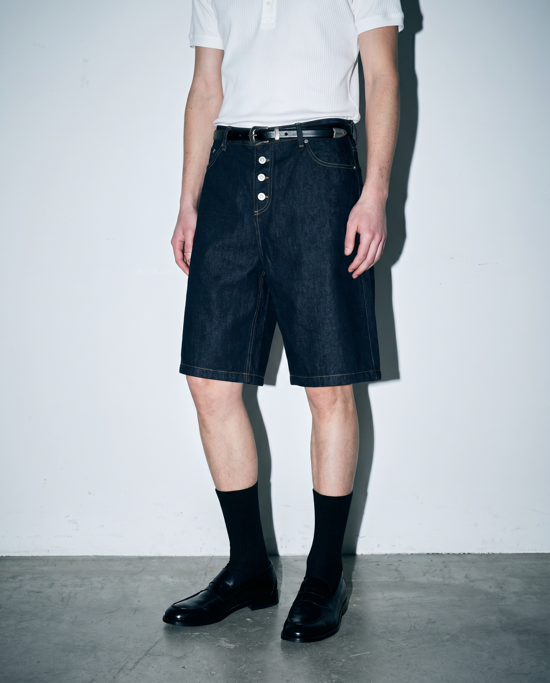 Dark Wash Button Fly Straight Shorts-4
