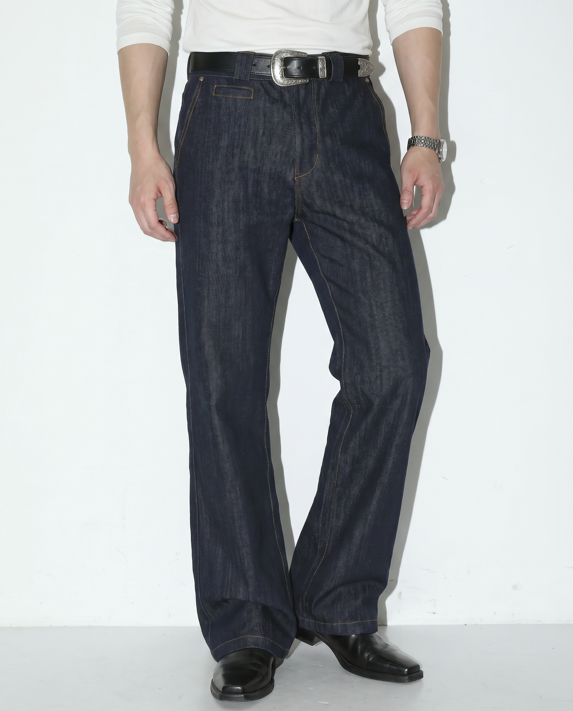 Dark Wash Mid-Rise Bootcut Jeans-3