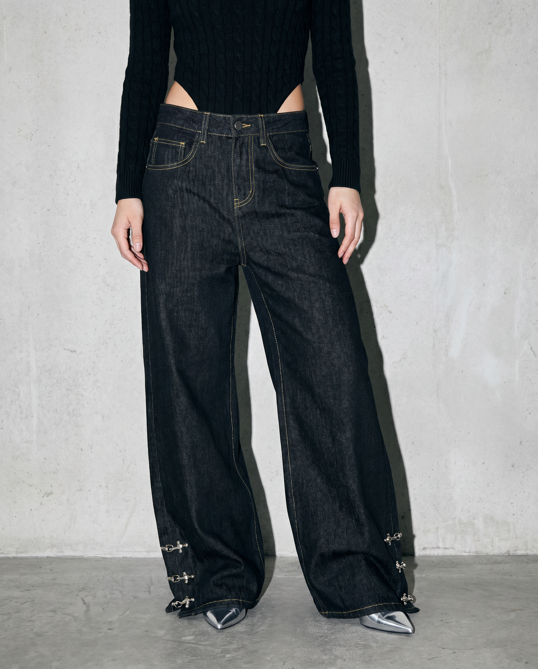 Fireman Clasp Hem Flare Jeans-2