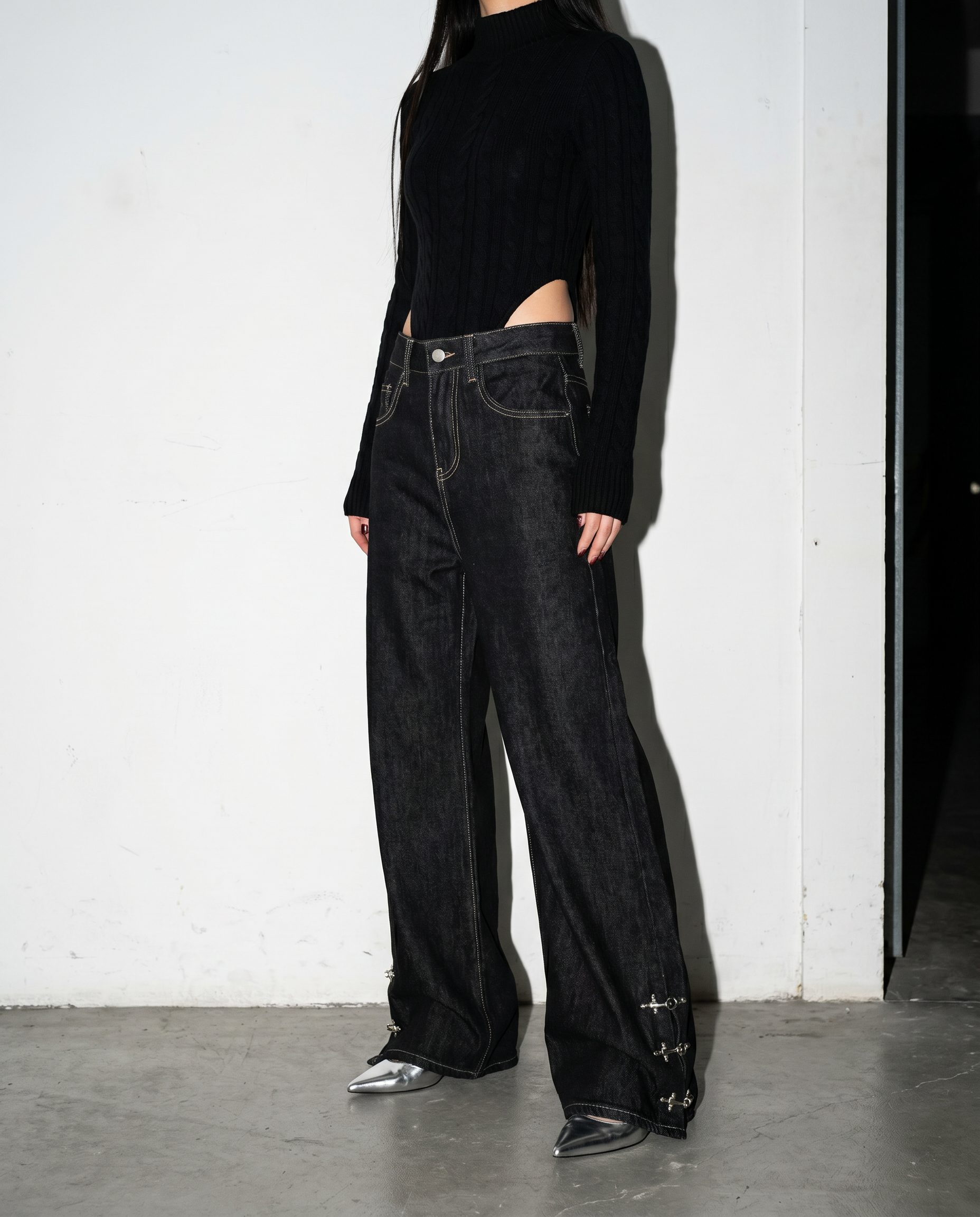 Fireman Clasp Hem Flare Jeans-4