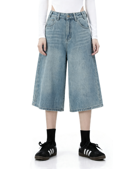 Denim Culotte Capri Shorts with Back Pocket Detail