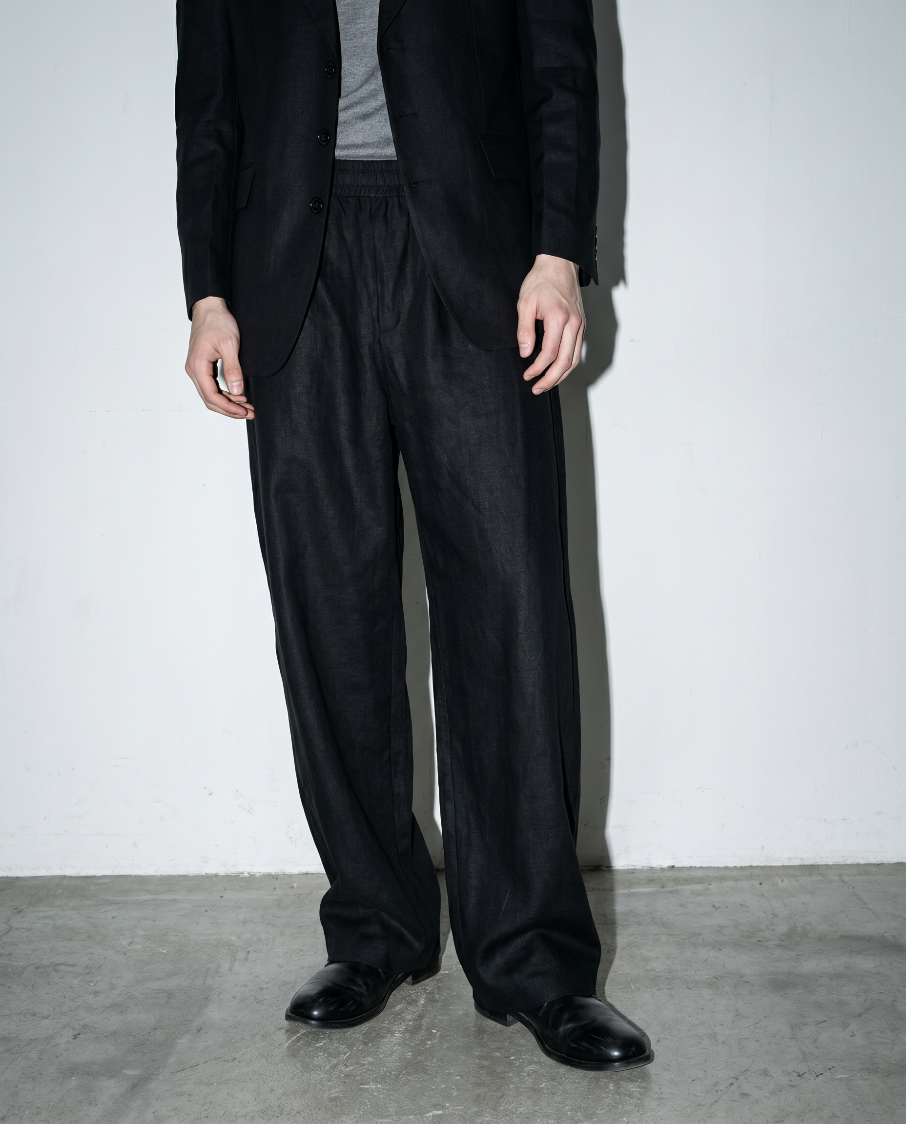 Linen Blend Relaxed Suit Set with Drawstring Rear-15