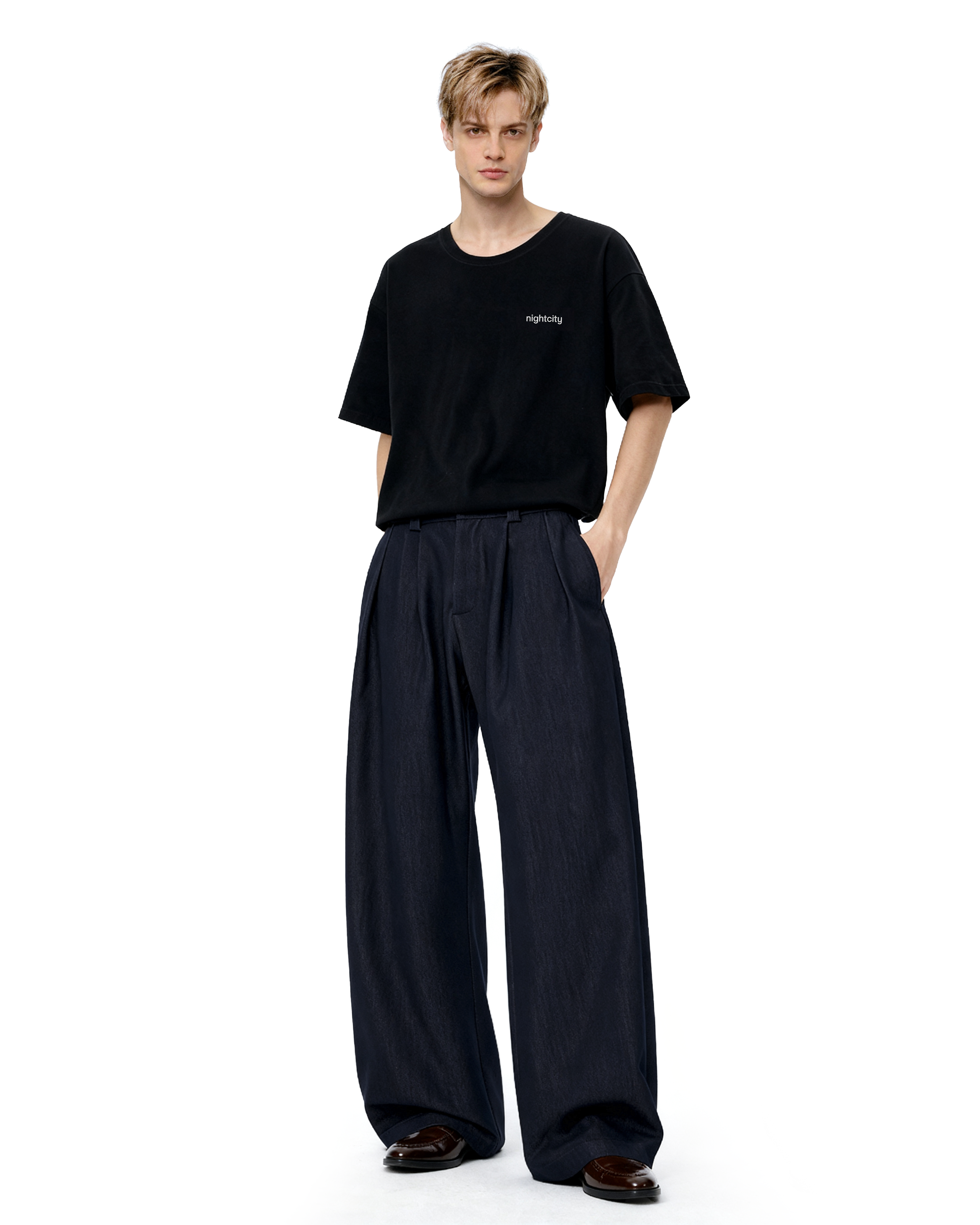 Pleated Wide Leg Semi-Barrel Trousers-12