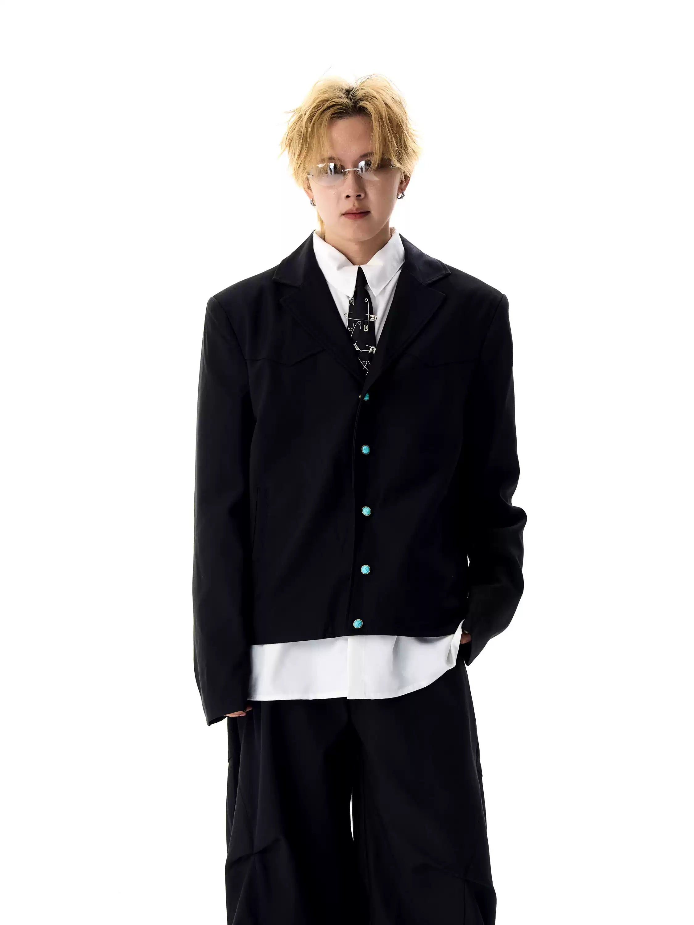 Straight-Cut Lightweight Blazer with Accent Snap Buttons