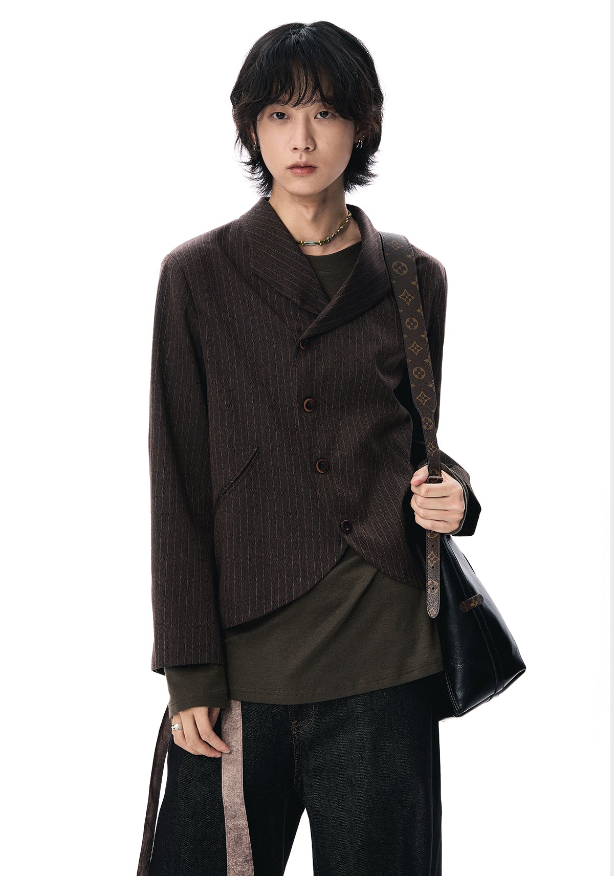 Single-Breasted Pinstripe Blazer with Curve Hem