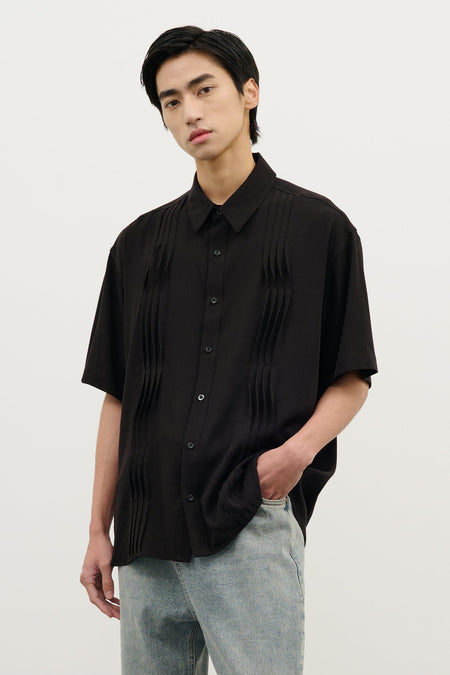 Pleated Wave-Panel Short Sleeve Button-Up Shirt