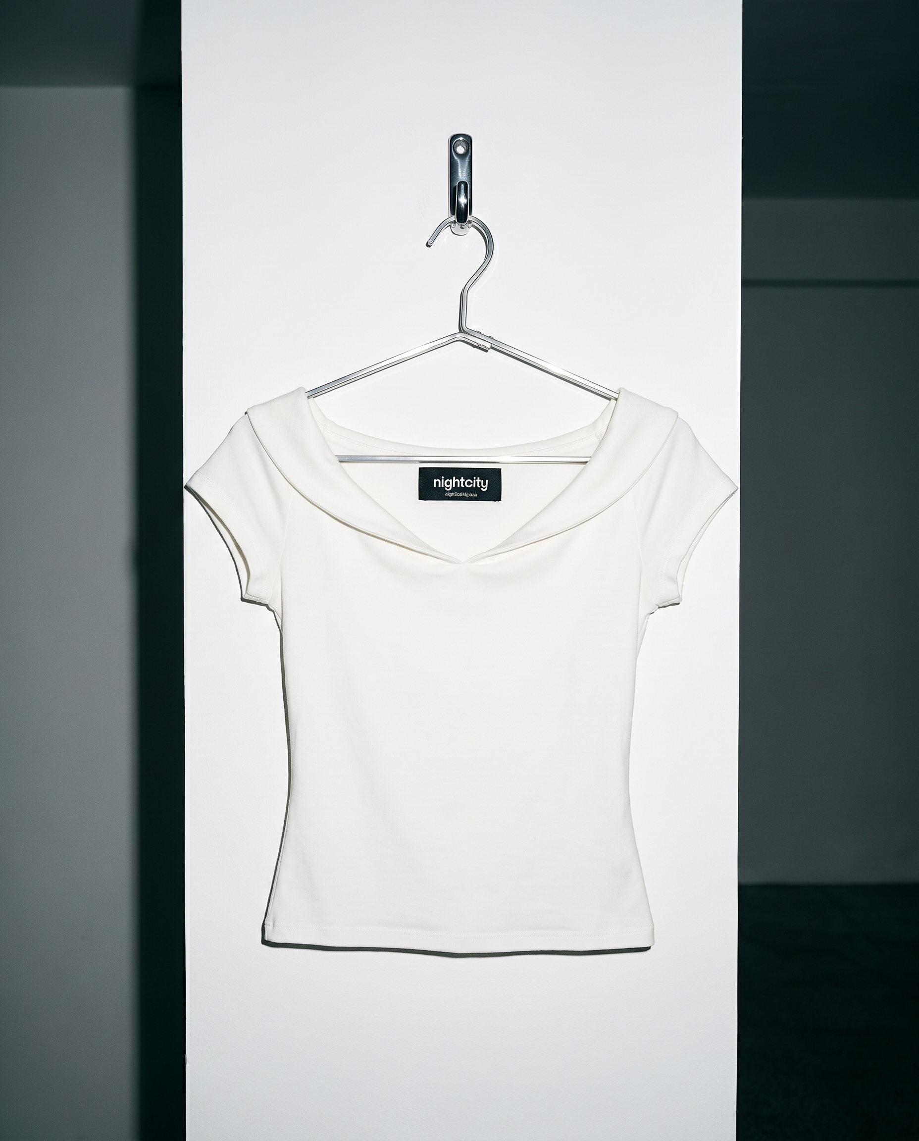 Off Shoulder Folded Collar Short Sleeve Top-7