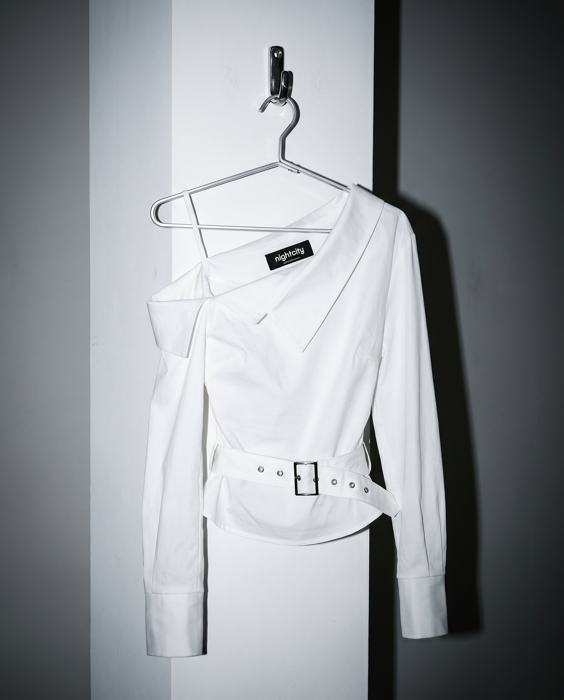 One Shoulder Asymmetrical Belted Blouse-9
