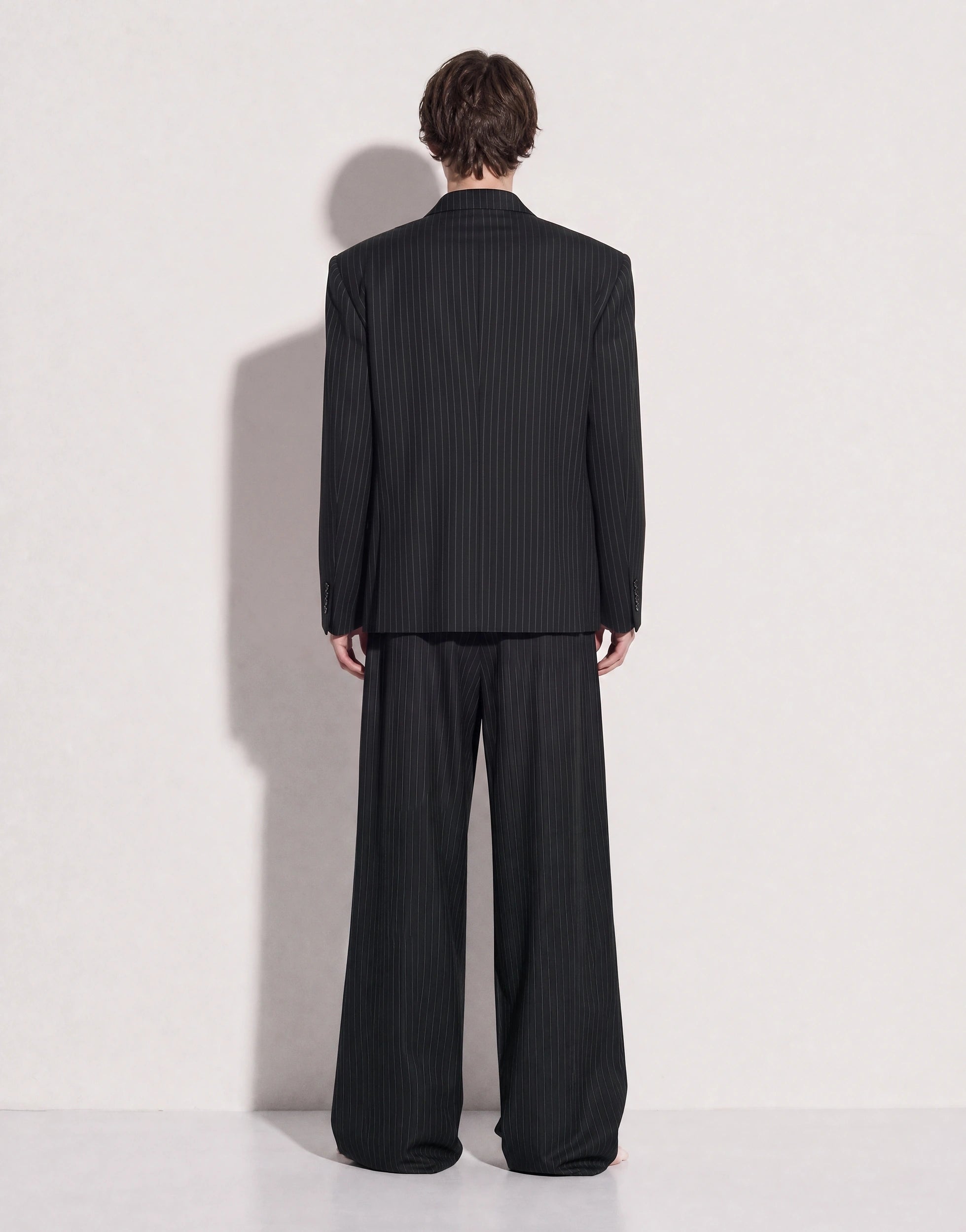 Oversized Wide-Pinstripe Double-Breasted Classic Suit-4