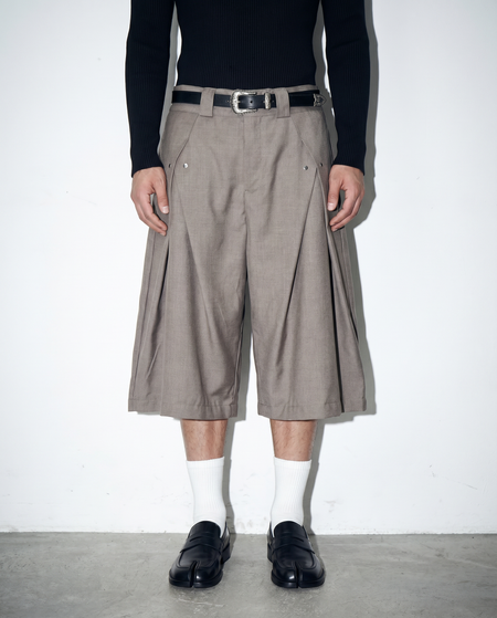 Pleated Rivetted Bermuda Shorts