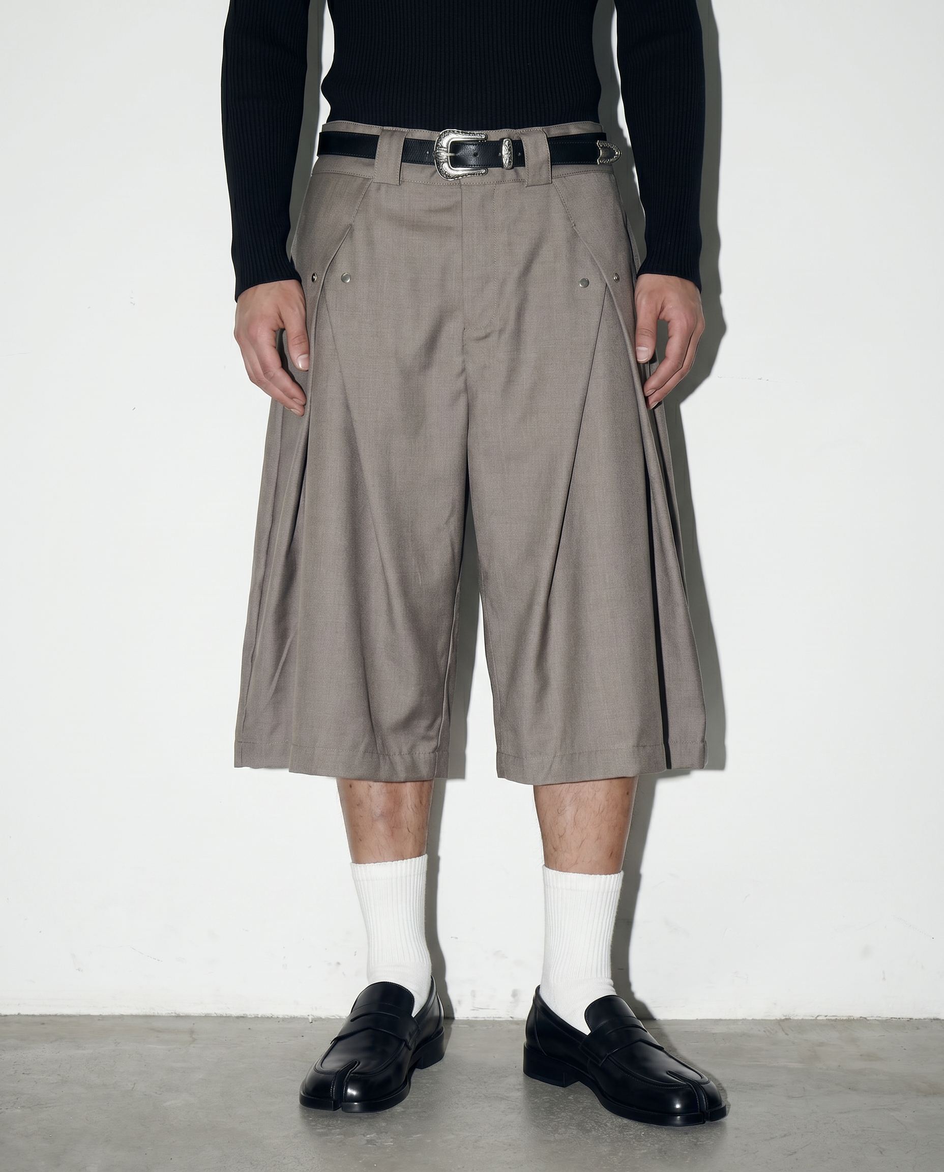 Pleated Rivetted Bermuda Shorts-2