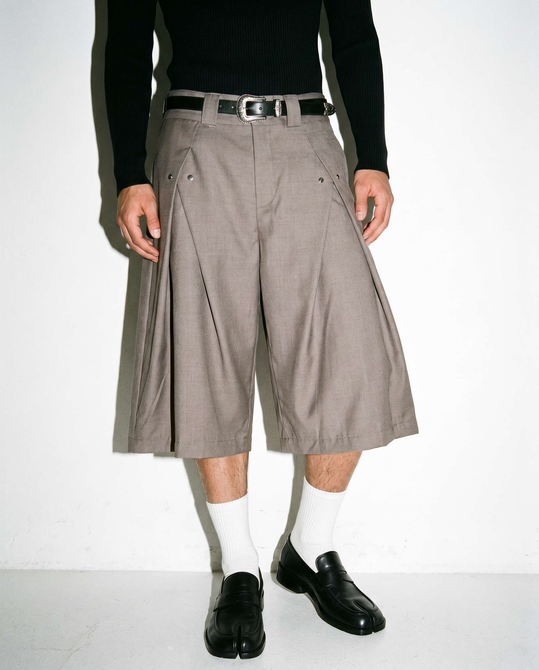 Pleated Rivetted Bermuda Shorts-4
