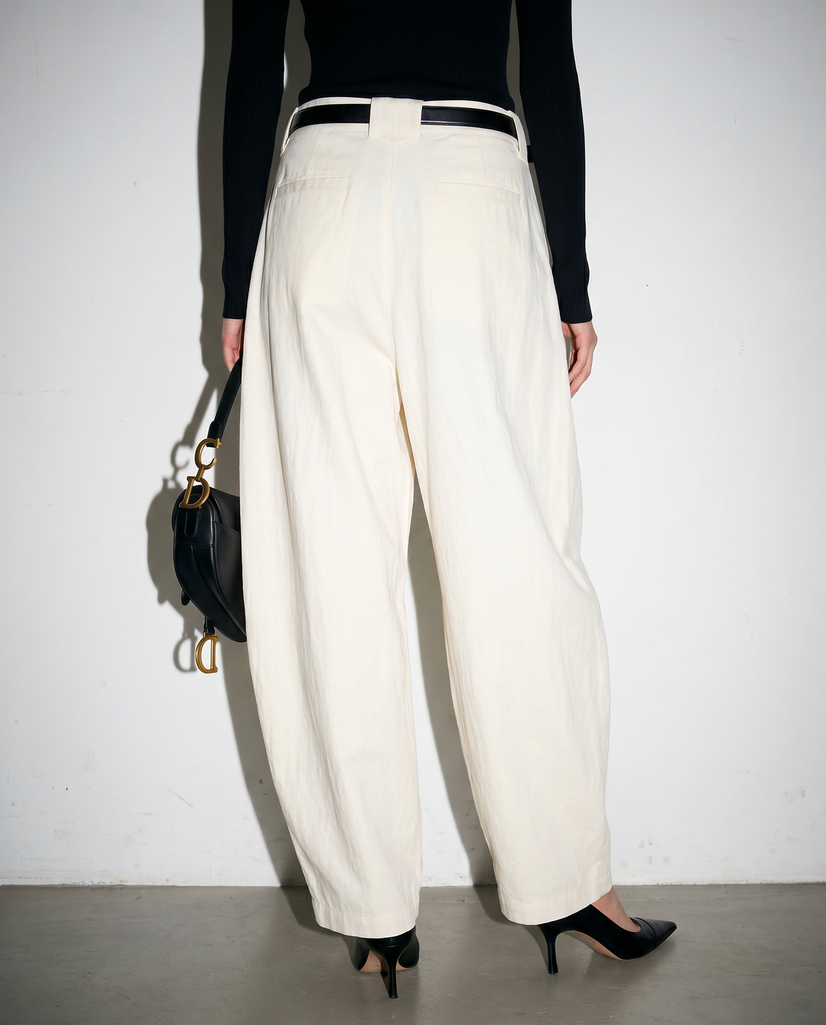 Pleated Wide Waistband Barrel Trouser-4