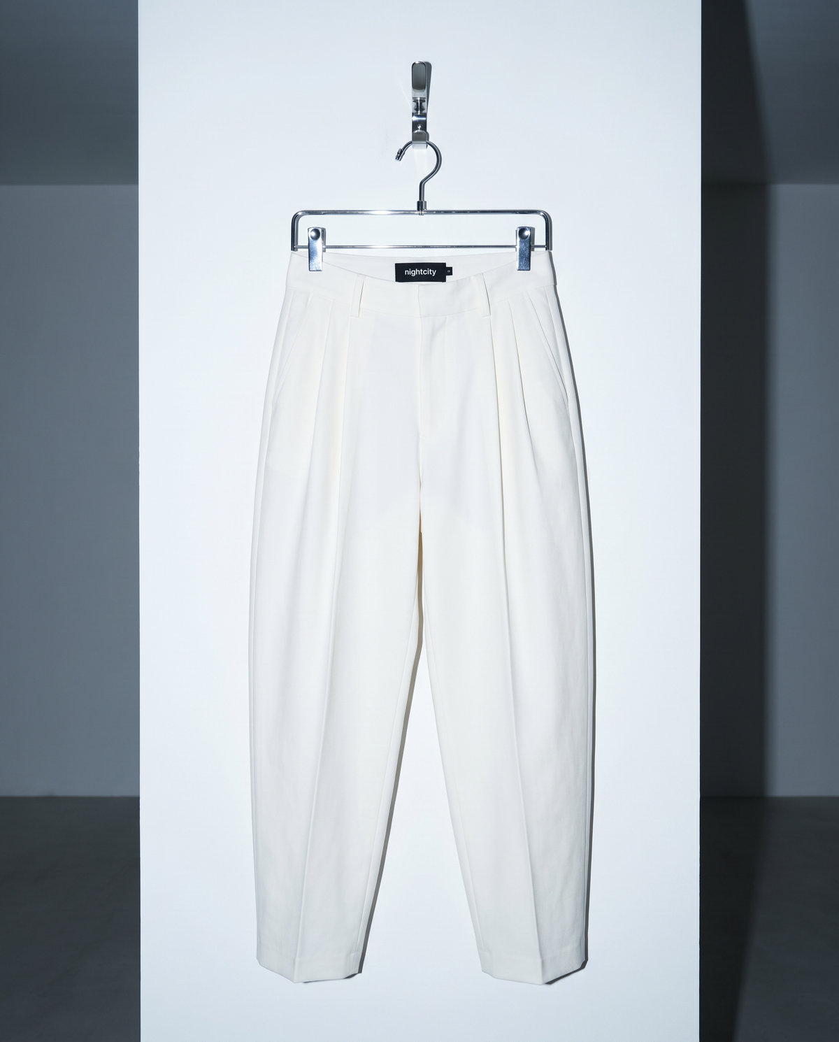 Pleated Wide Waistband Barrel Trouser-8