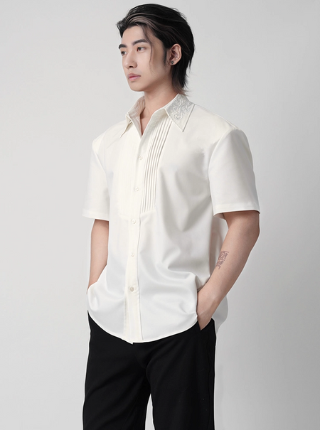 Embroidered Collar Short Sleeve Shirt with Pleated Front Detail