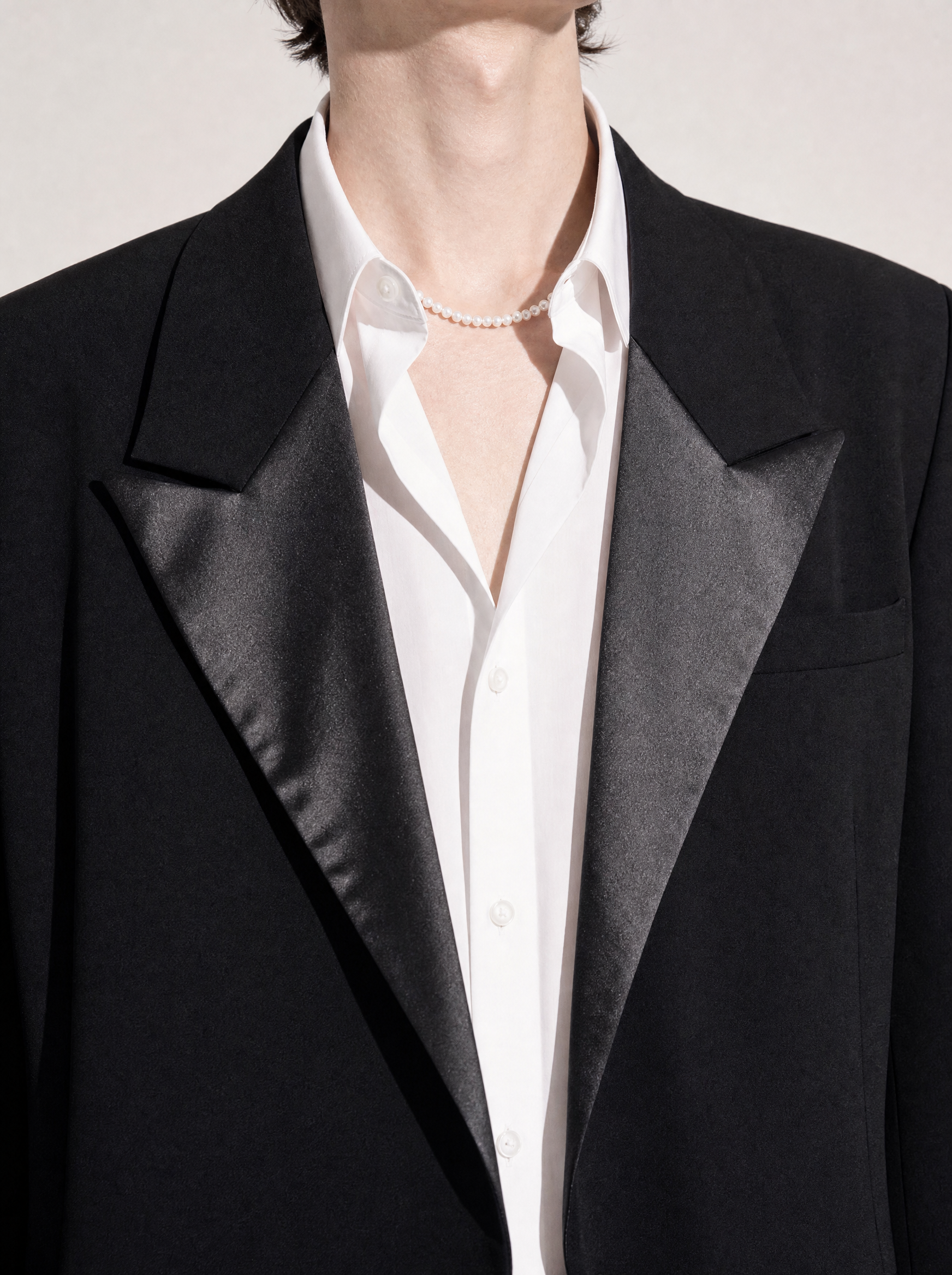 Structured Double-Breasted Satin Lapel Tuxedo Suit-7