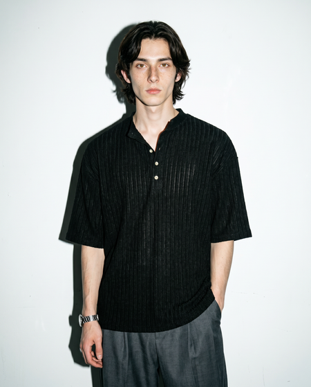 Textured Ribbed Henley Half Sleeve Top