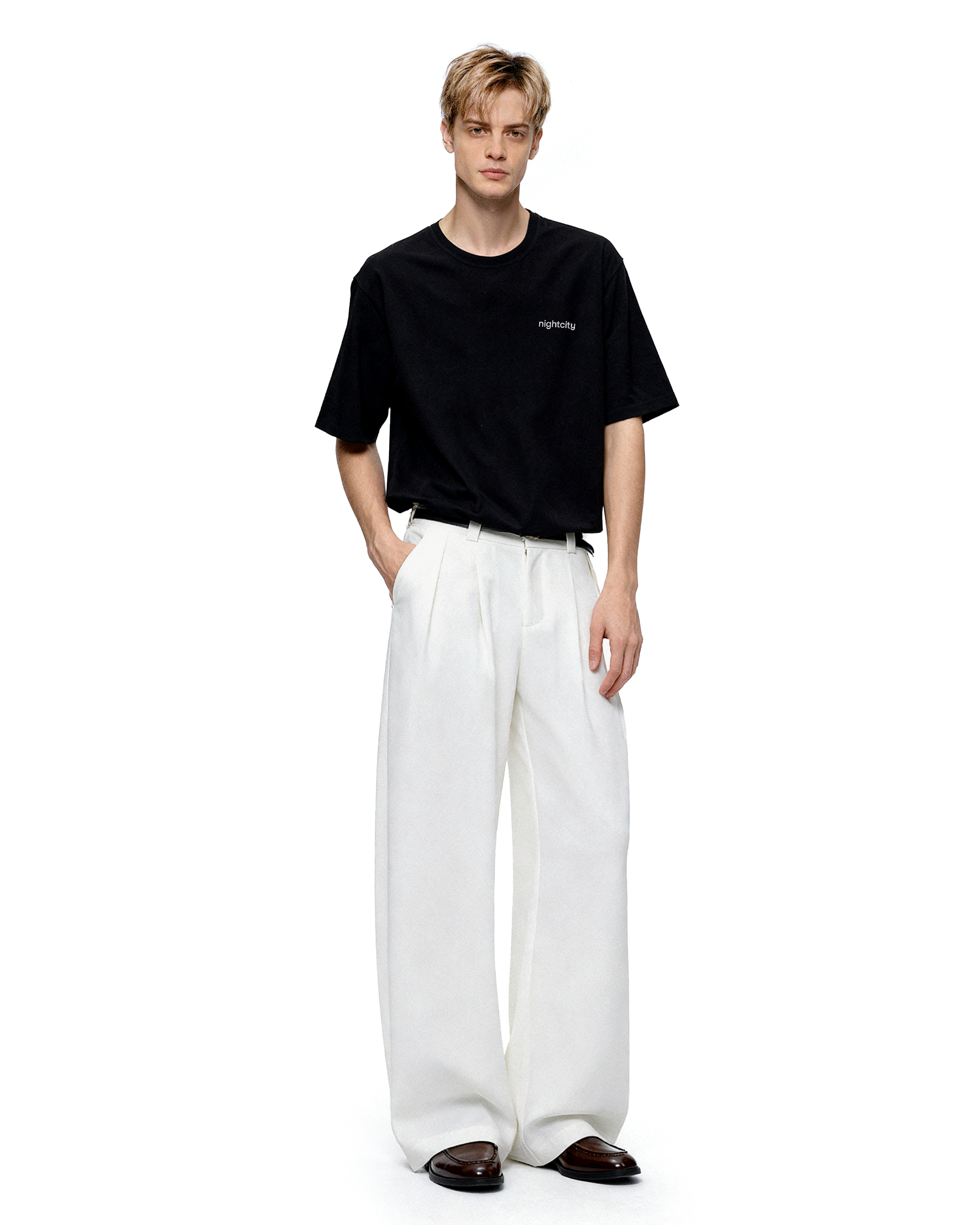 Pleated Wide Leg Semi-Barrel Trousers-6