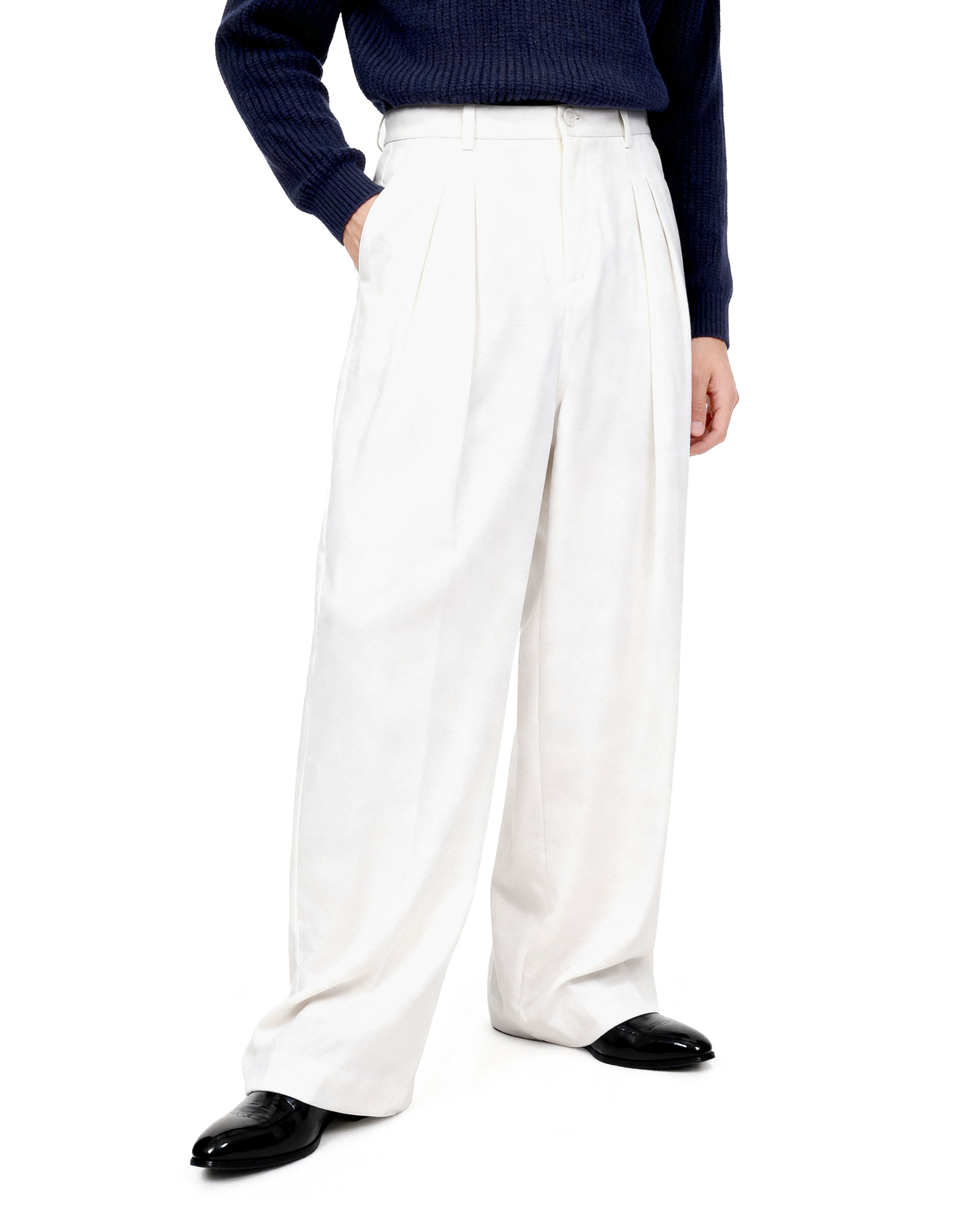 Wide Leg Tailored Pleated Trousers-17