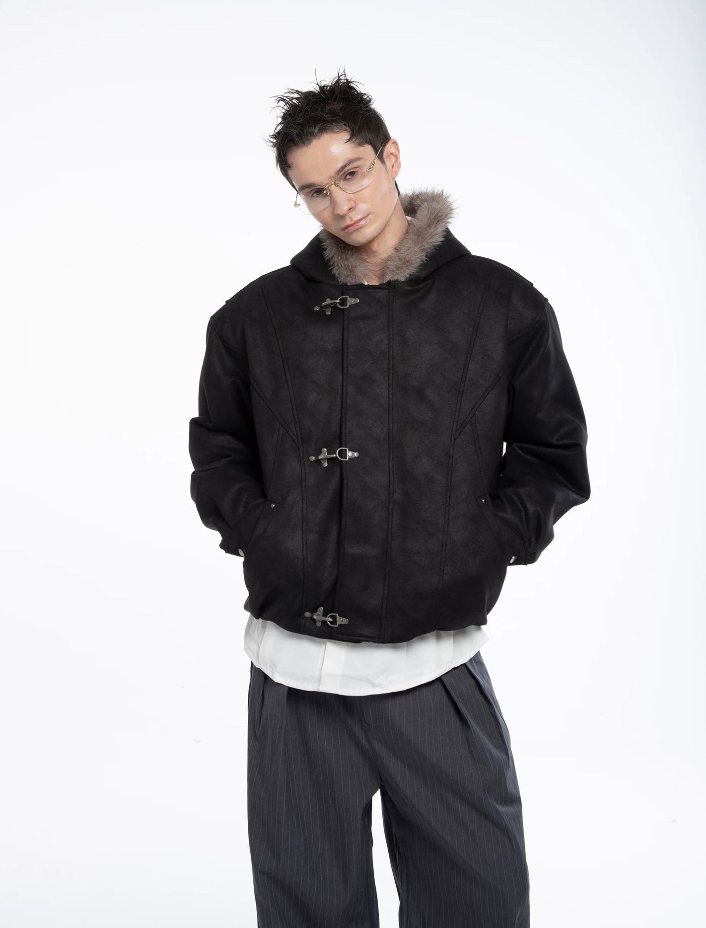 ジャケット・アウター in the attic fur hooded fireman jacket Fireman Buckle Hooded Faux Fur Trim Leather Jacket