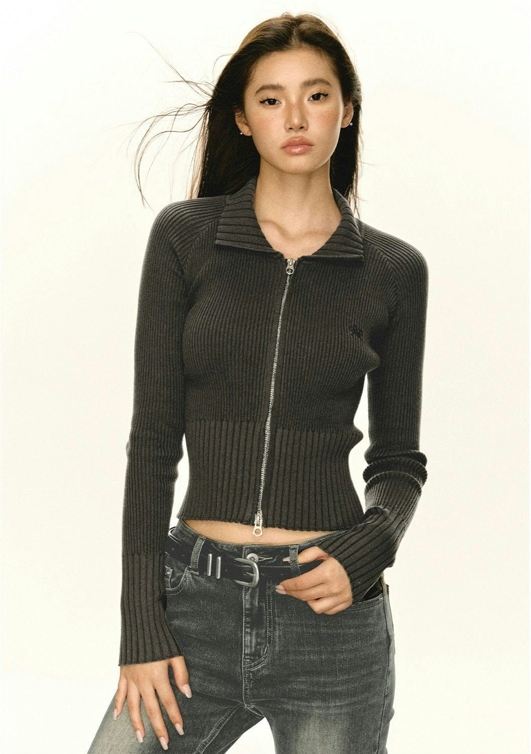 Cropped sweater zip up sale