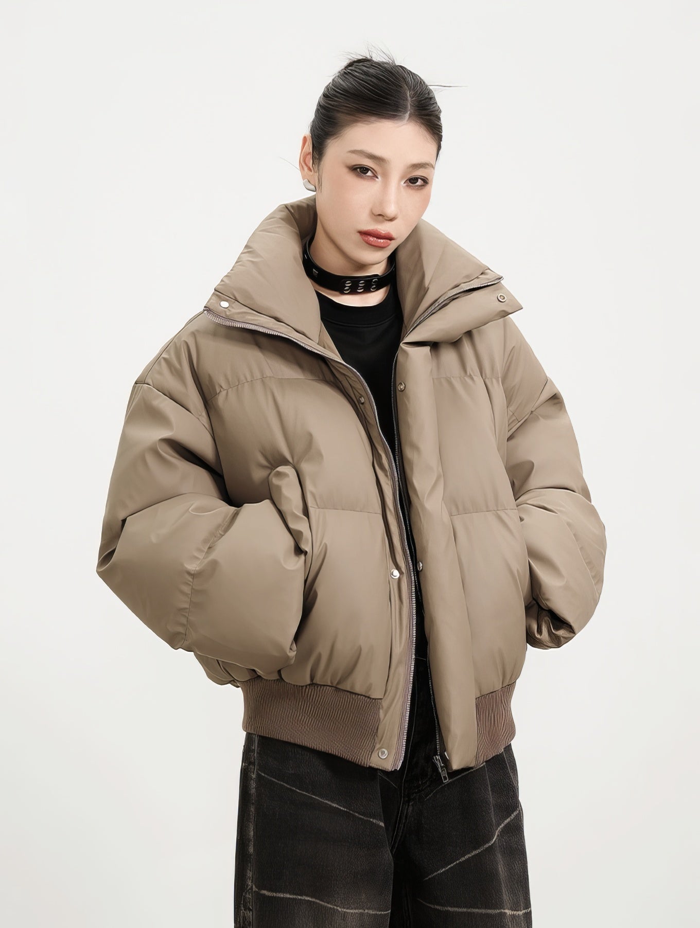 Puffer Jacket with Ribbed Hem and Zippered Pockets