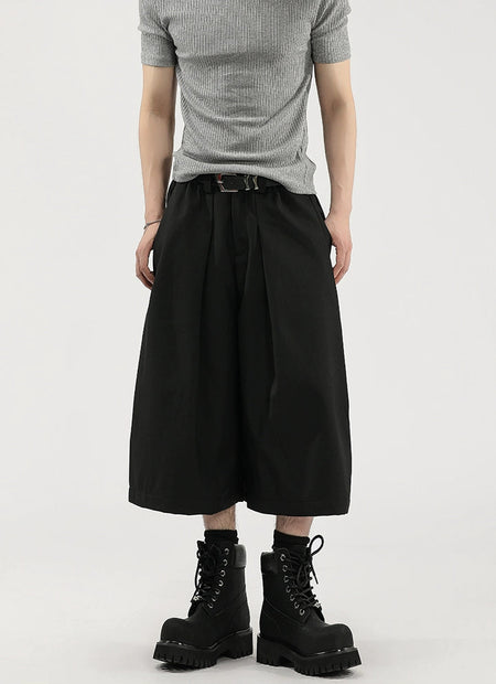 Wide Leg Pleated Bermuda Shorts with Belt Loops - nightcity clothing