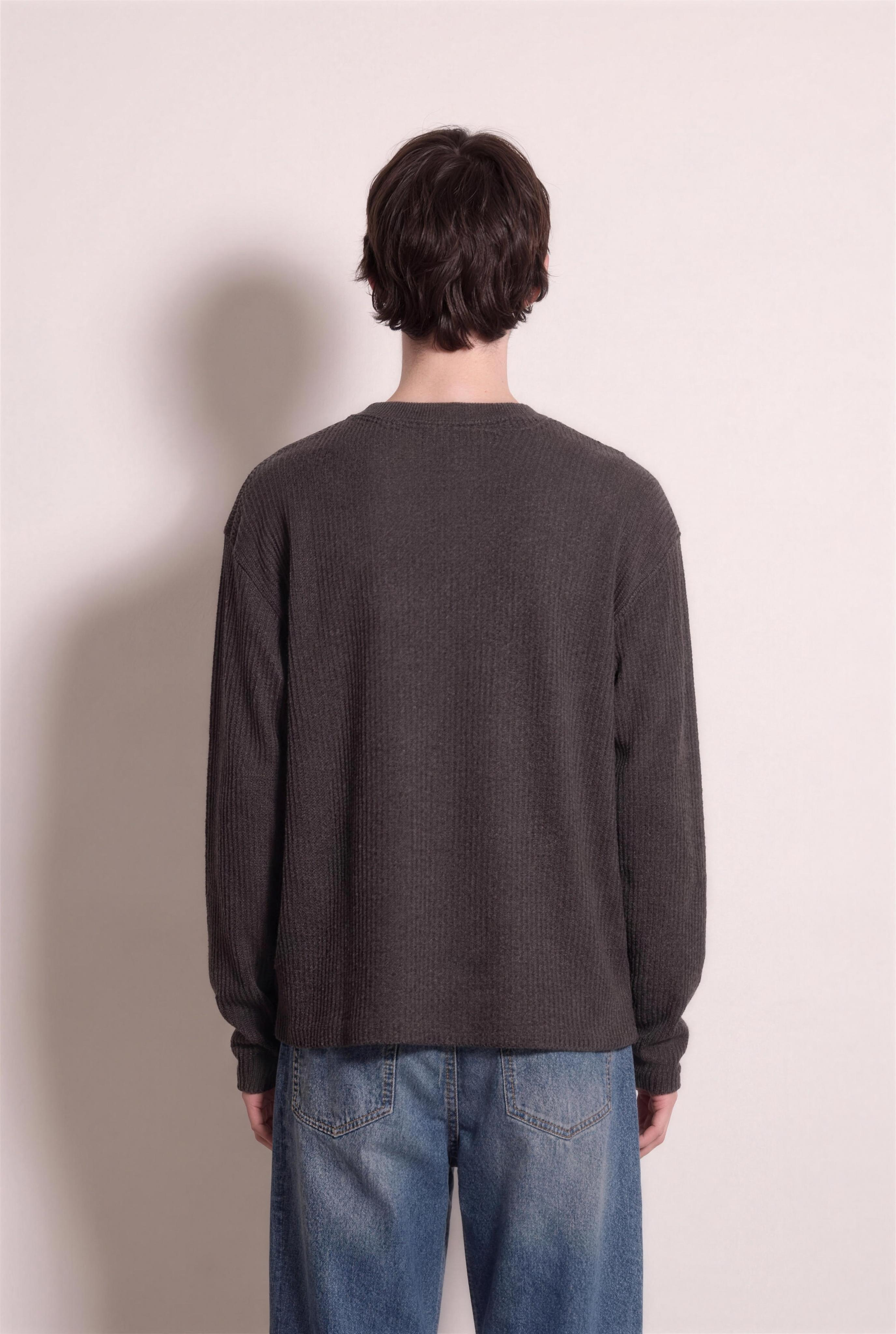 Long Sleeve Textured Henley Shirt in Dark Grey – back view