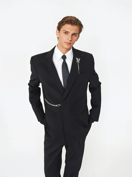 Structured Fit Single-Breasted Blazer with Notch Lapel and Chain Detail - nightcity clothing