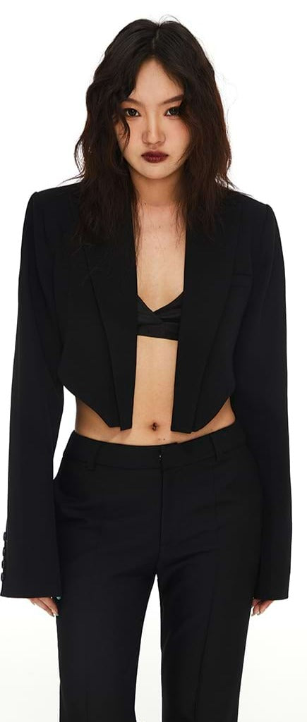 Cropped Blazer with Pointed Hem