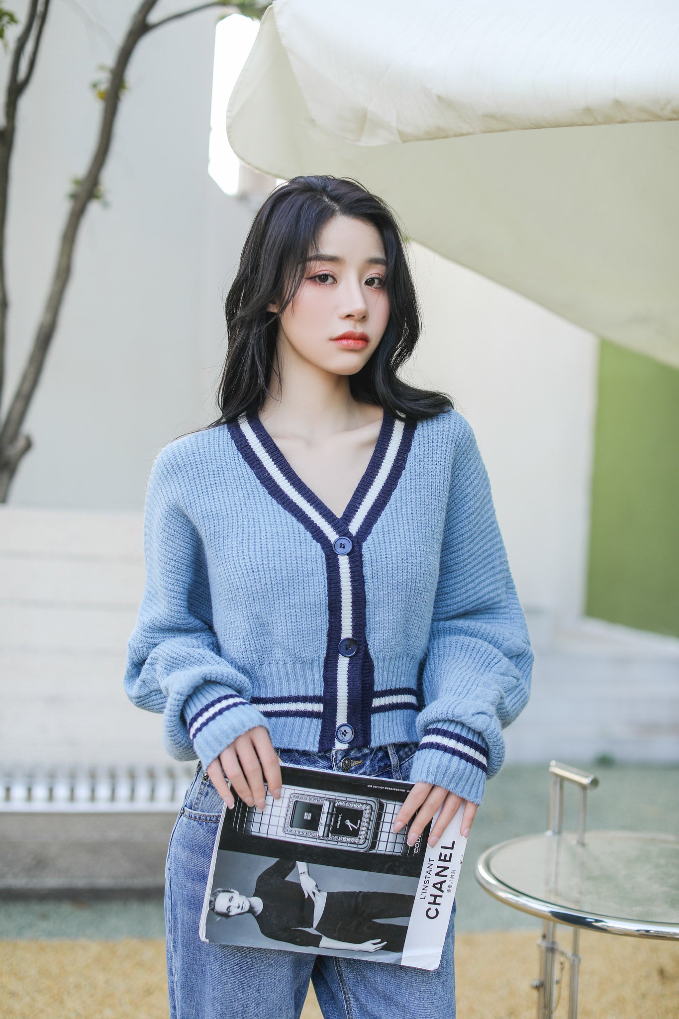 Slim Cropped Cardigan with Striped Hem - nightcity clothing